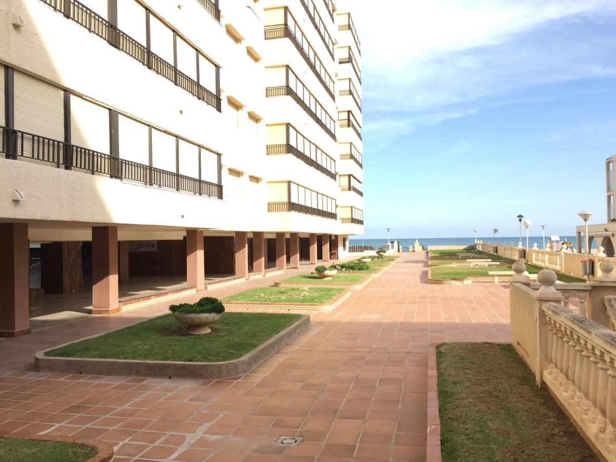 מארני בלאו Peaceful Apartment In A Beachfront Complex מראה חיצוני תמונה